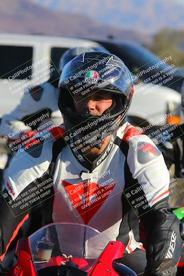 media/Nov-27-2022-TrackXperience (Sun) [[2de2da2cf6]]/Around the Pits/